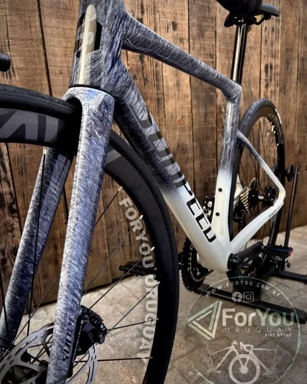 Bicicleta de Ruta Carbono Sunpeed Invincible Sport Shimano 105 Gris Blanca - Imagen 33