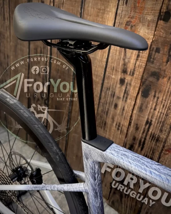 Bicicleta de Ruta Carbono Sunpeed Invincible Sport Shimano 105 Gris Blanca - Imagen 37